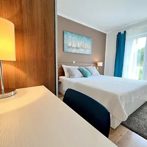 https://apartments-muntidor.primorje-gorskikotar.com